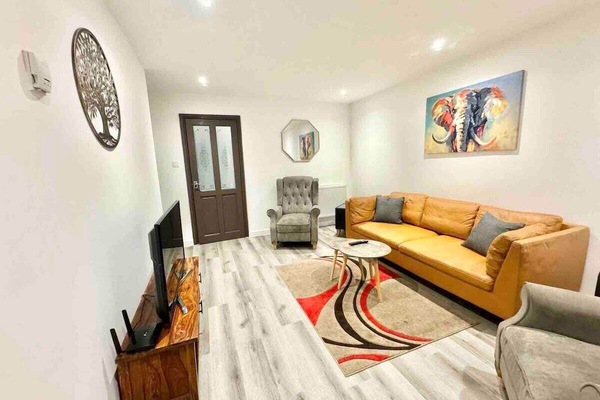 Living area
Bellaire Stays
E: bookings@bellairestays.co.uk
D: +44 (0) 1233427815