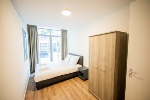 1 bedroom, iron/ironing board, bed sheets