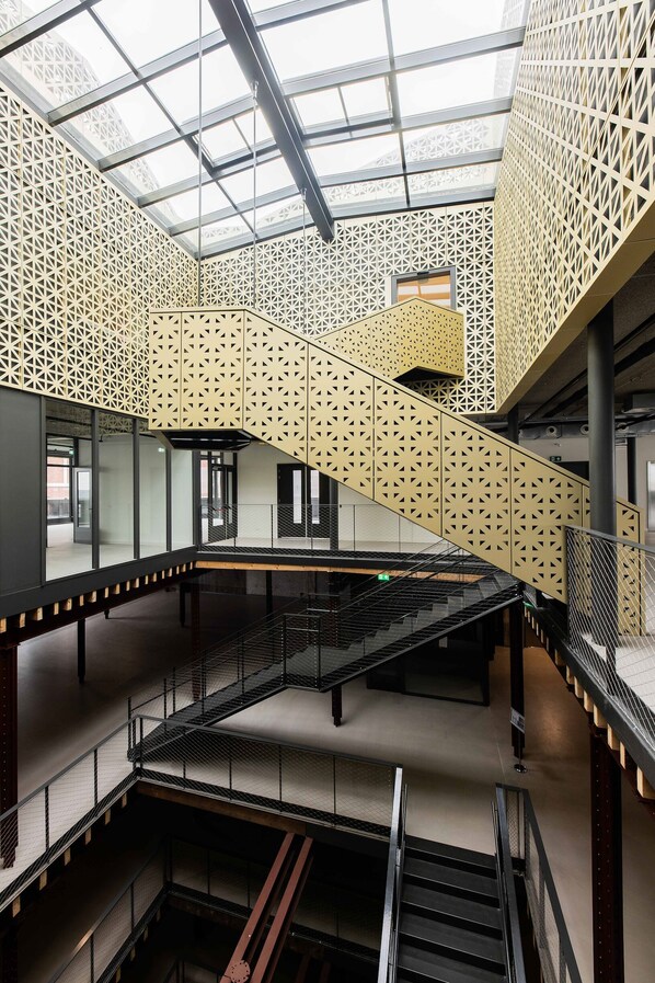 Interior - Rustic Retreat 1HC Studio BHD (Rotterdam)