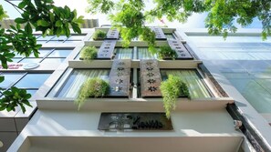 Front of property - VietLife Hotel & Apartment (Ho Chi Minh City)
