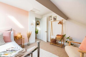 3 Schlafzimmer, Bügeleisen/Bügelbrett, Reisekinderbett, WLAN