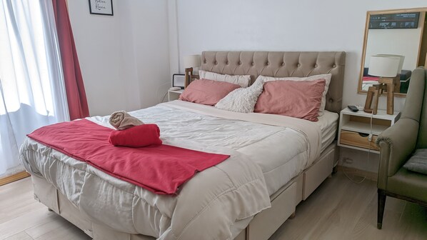 3 bedrooms, WiFi, bed sheets - Apartment for 7 people wifi, 5 stars. Theater and restaurant area (San Nicolas)