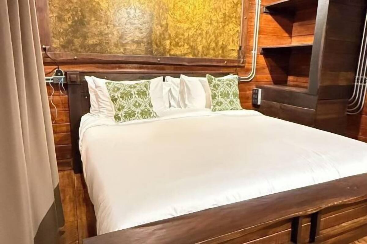 1 bedroom, minibar, in-room safe, individually decorated