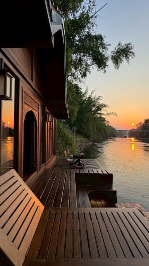 รูปภาพที่ไม่ได้จัดประเภท, 5 จาก 171, ปุ่ม