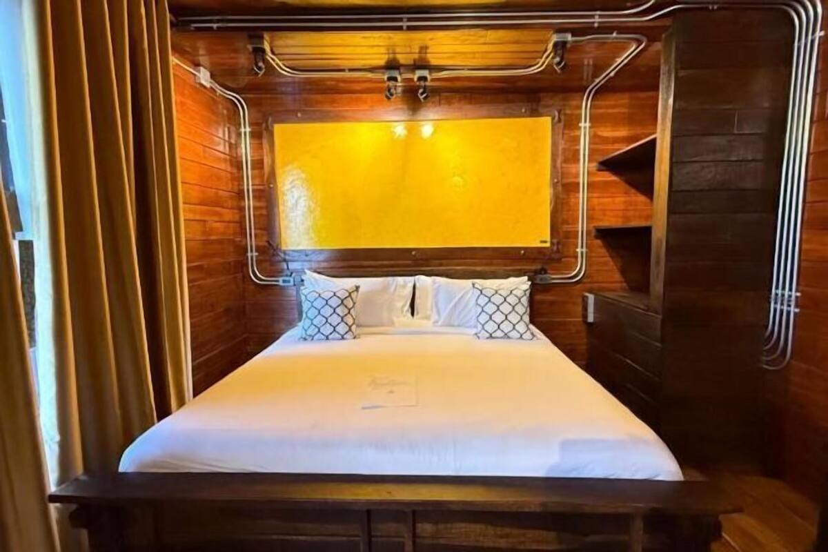 1 bedroom, minibar, in-room safe, individually decorated