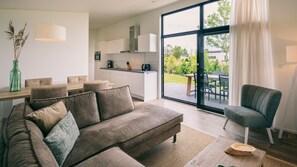 Bungalow (Bungalow 4A) | Woonkamer