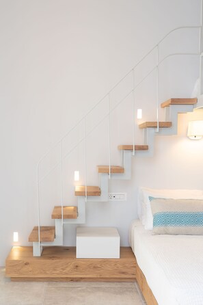 Apartment | 6 bedrooms, desk