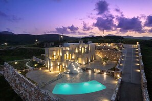 Villa - Akrotiri Estate Naxos - Private Hillside Estate (Naxos)
