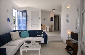 House | 3 bedrooms - Angali HM Quiet 3 Bdrm Home on the Beach (Naxos)