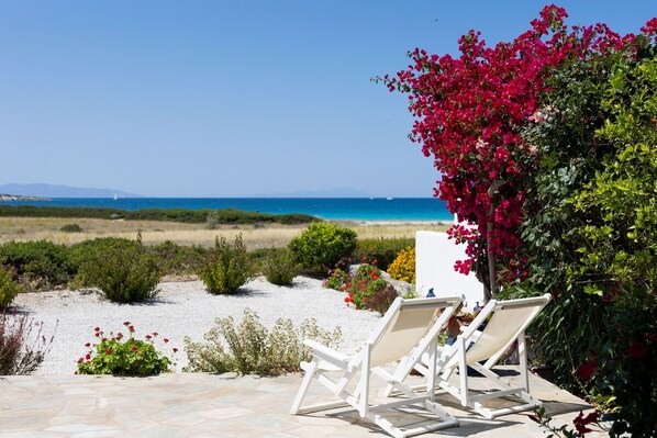 House | 3 bedrooms - Angali HM Quiet 3 Bdrm Home on the Beach (Naxos)