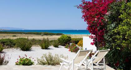 Angali HM Quiet 3 Bdrm Home on the Beach