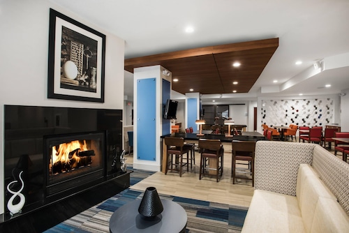 Country Inn & Suites by Radisson, Downtown Albany New York