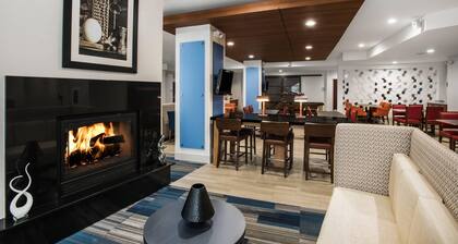 Country Inn & Suites by Radisson, Downtown Albany New York