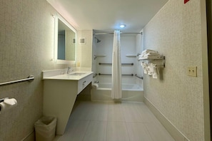 Desk, laptop workspace, iron/ironing board, free WiFi - Country Inn & Suites by Radisson, Downtown Albany New York (Albany)