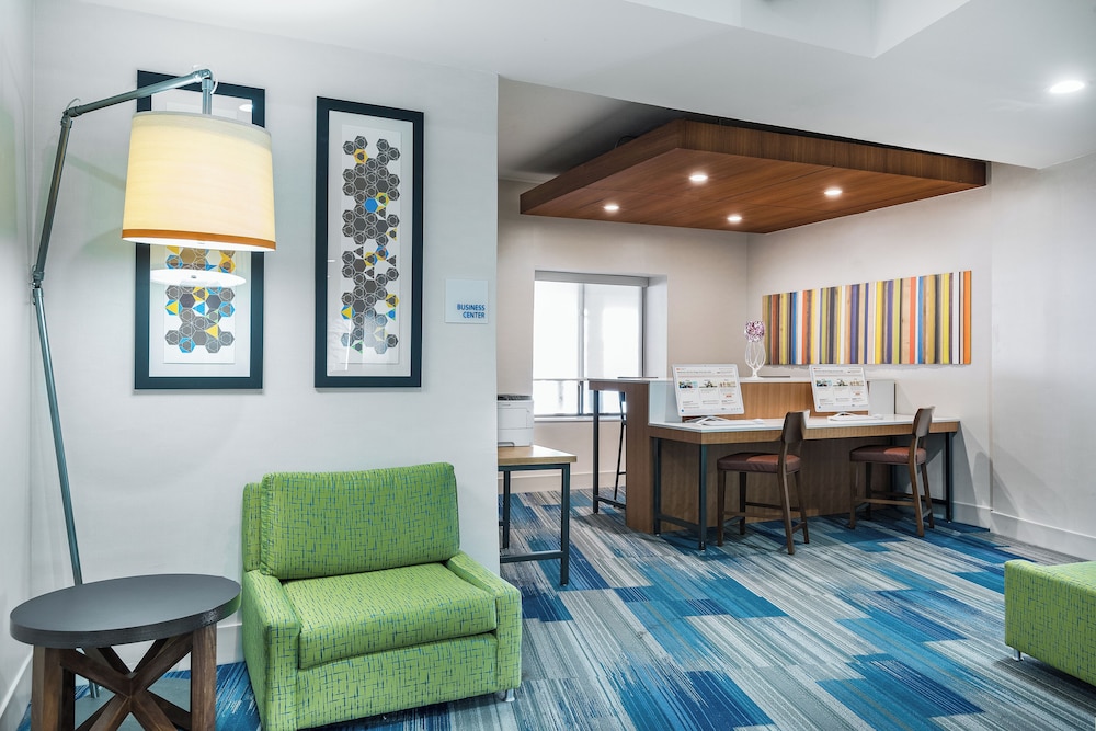 Country Inn & Suites by Radisson, Downtown Albany New York photo 8