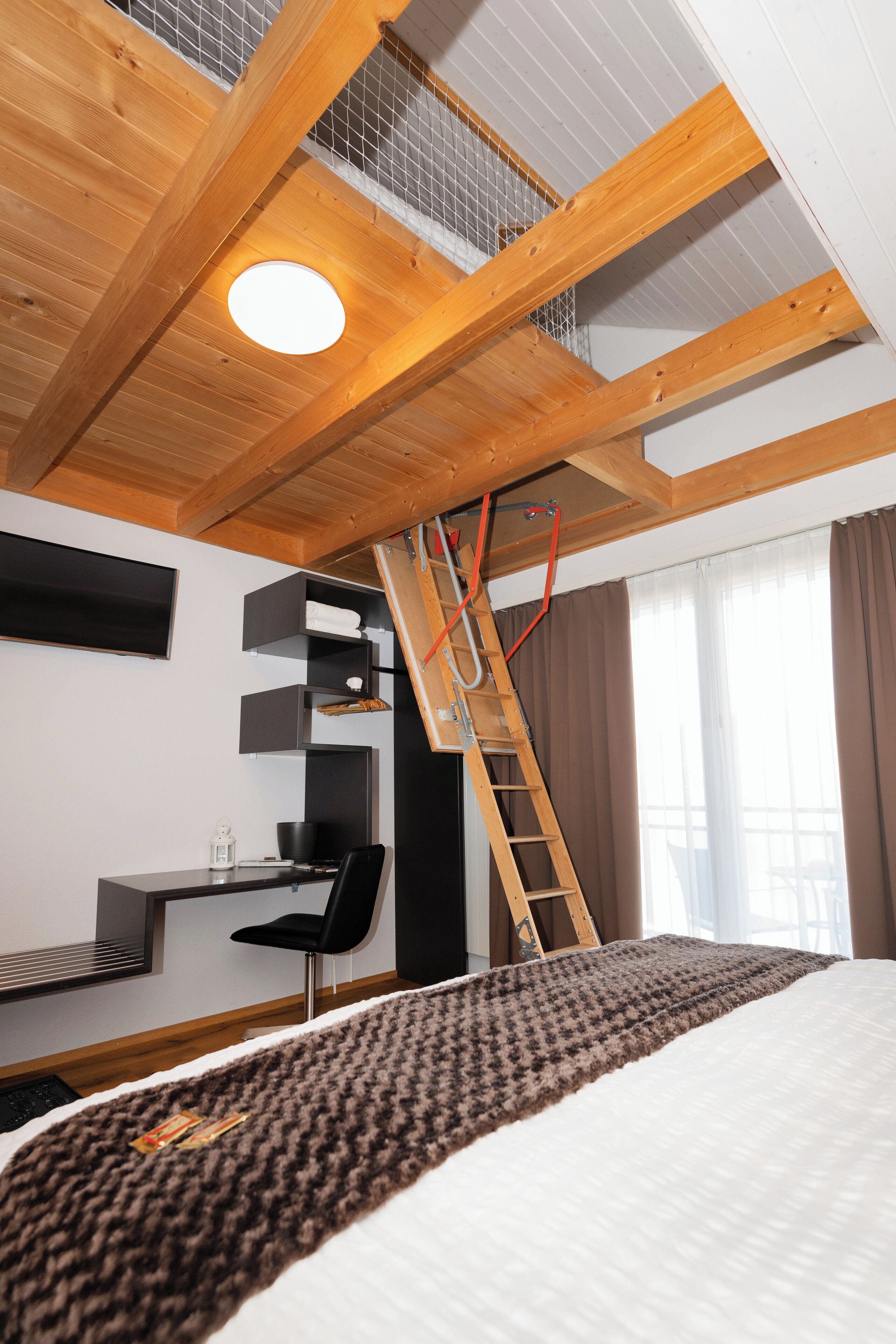 Familienzimmer, Balkon, Seeblick | Schreibtisch, kostenloses WLAN