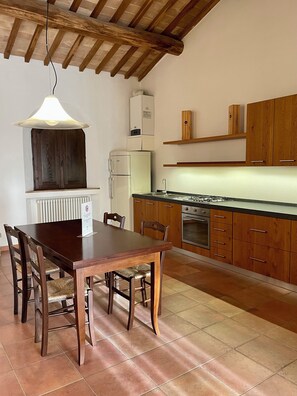Appartement, 2 chambres, vue vignoble, niveau Exécutif | Salle à manger