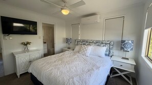 3 bedrooms, iron/ironing board, WiFi