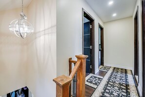 Shared Dormitory, 1 Bedroom, Smoking, City View | Interior