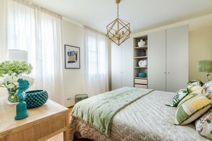 1 bedroom, iron/ironing board, free WiFi, bed sheets - Smart Stylish Apartment with Parking Garage in Lucca (Lucca)