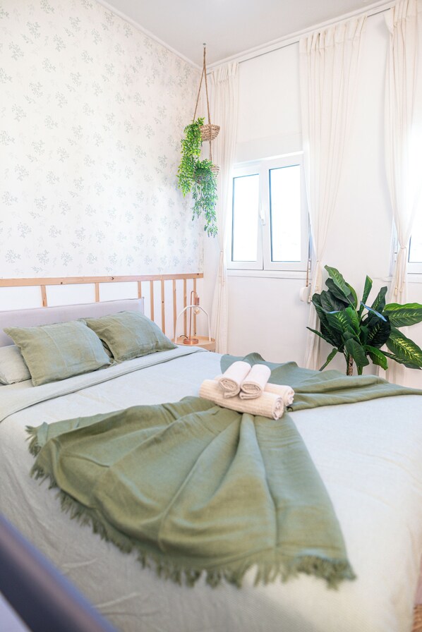 1 bedroom, desk, iron/ironing board, travel cot