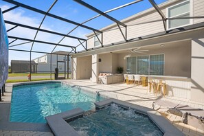 House | 10 bedrooms - Brand NEW Luxury 10bedrooms At Windsor Island (Davenport)