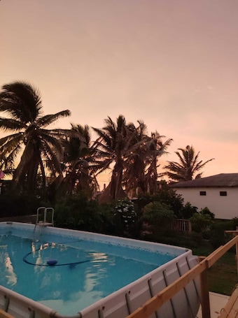 12 piscinas al aire libre