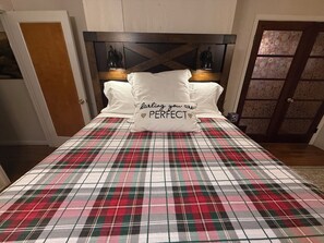 3 bedrooms, iron/ironing board, travel cot, free WiFi