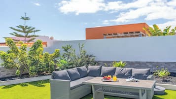 Villa (4 Bedrooms) | Interior