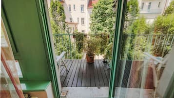 Apartemen Klasik, balkon, pemandangan kota | Pemandangan dari kamar
