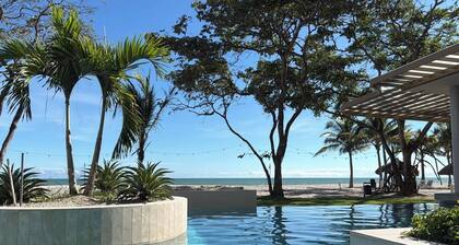 Beachfront Apartment in Playa Caracol