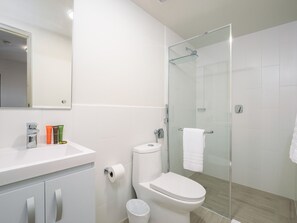 Shower, hair dryer - Apartment in Playa Caracol (Punta Chame)