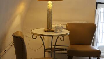 Vila luxo | 7 quartos, cofres nos quartos, escrivaninha