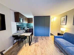 TV - Cozy mountain studio | Summer pool + parking (Les Houches)