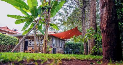 Olugulu Cottage — Enchanting Pallet-Themed