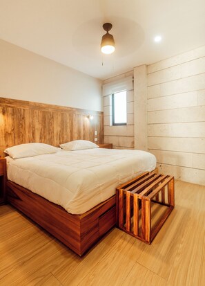 Habitación Confort | Caja fuerte, wifi gratis, ropa de cama