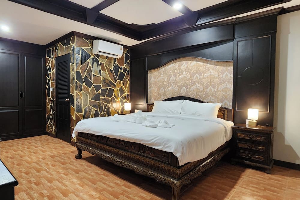 Arya Suites Patong Beach