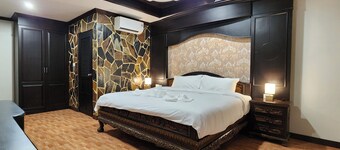 Arya Suites Patong Beach