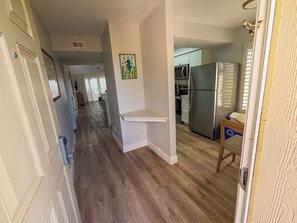 2 bedrooms, desk, laptop workspace, free WiFi