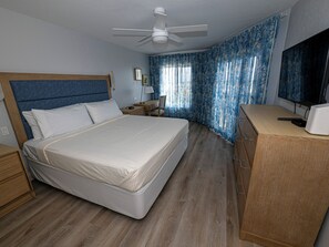 2 bedrooms, desk, laptop workspace, free WiFi