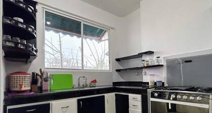 Charming 2-bedroom house with WiFi, AC in serene Puerto Ayora