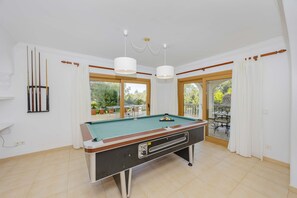 Spielezimmer