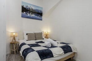 2 Schlafzimmer, Bügeleisen/Bügelbrett, kostenloses WLAN, Bettwäsche