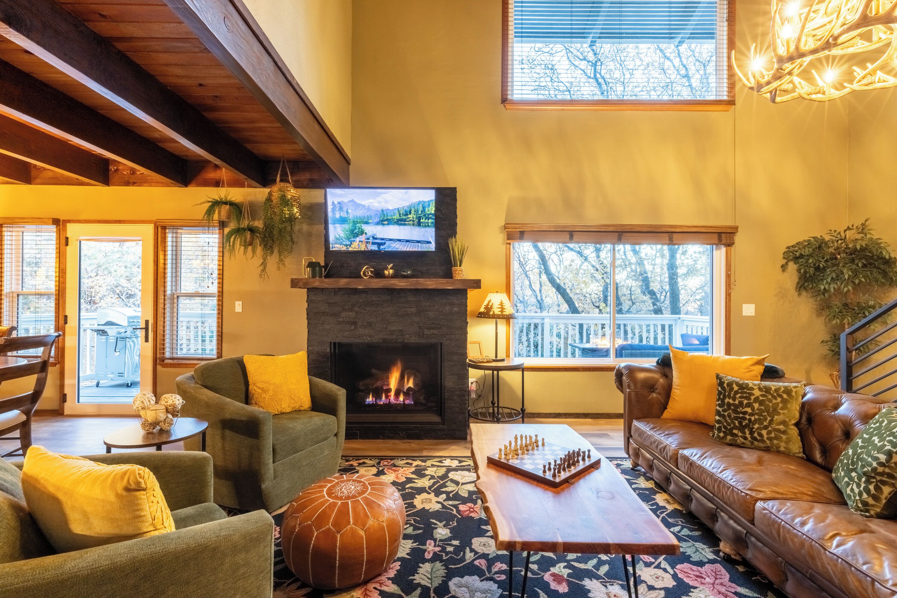 Smart TV, lareira, videogames, pebolim