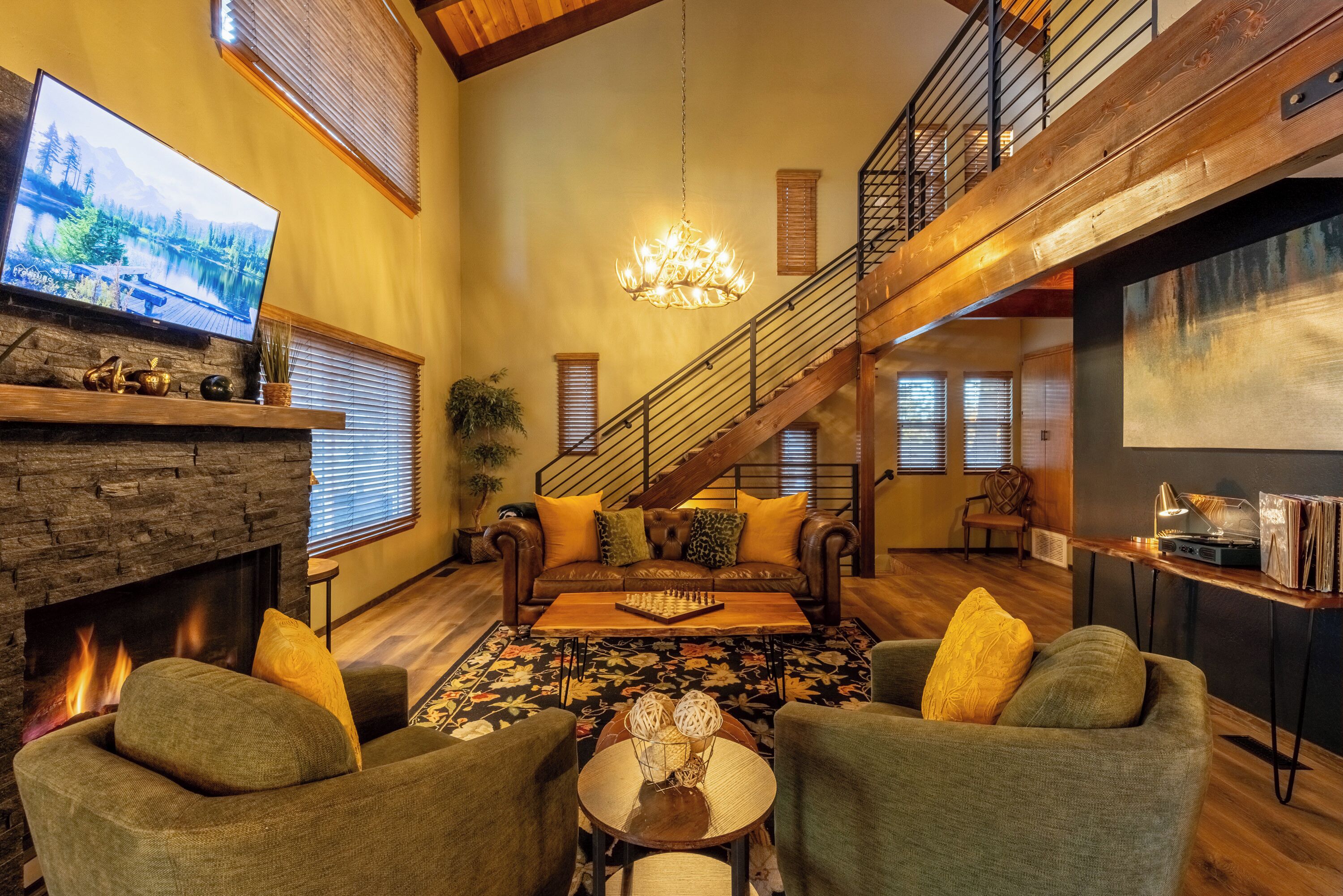 智能電視、壁爐、電子遊戲、足球機