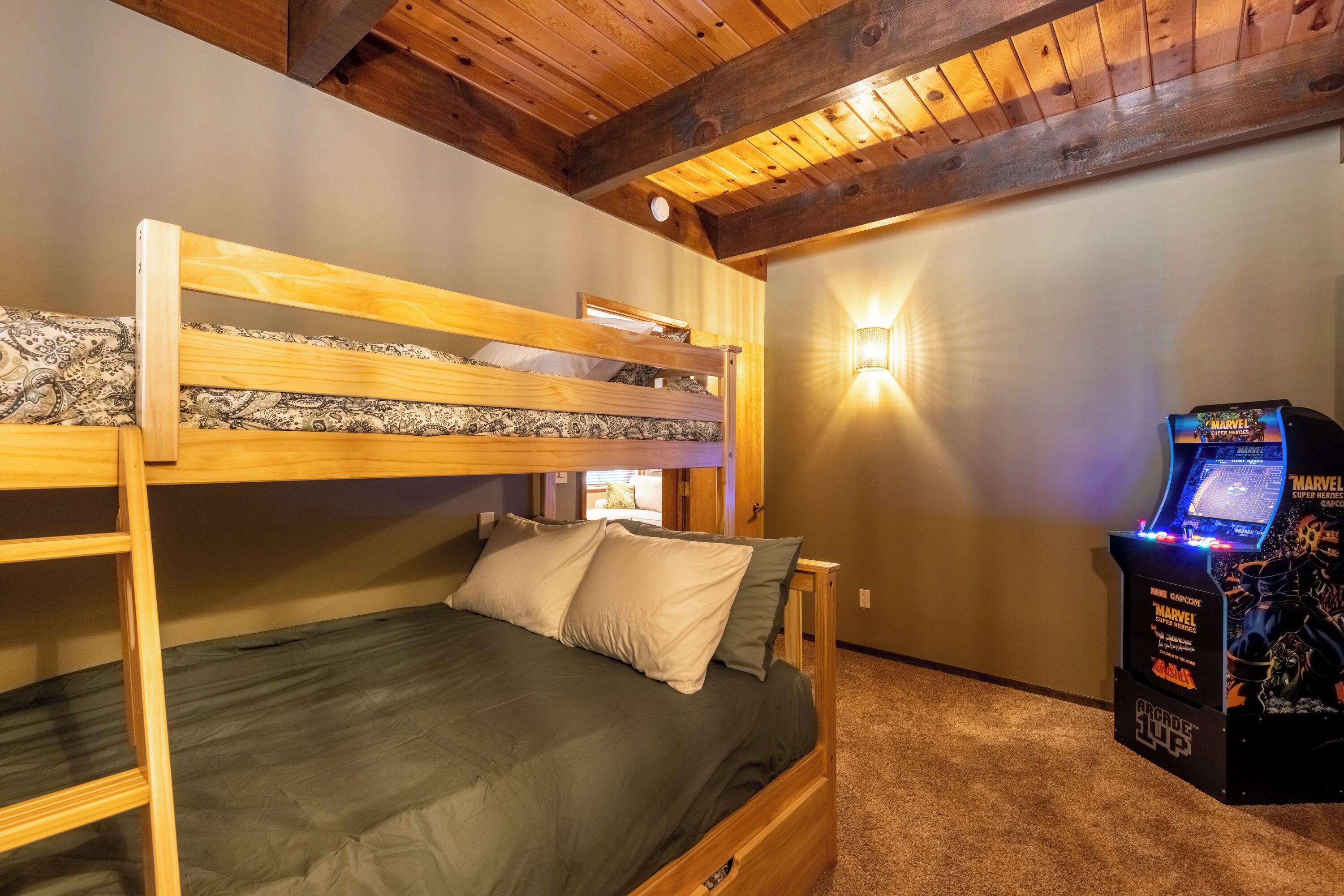 3 quartos, escrivaninha, berço de viagem, Wi-Fi de cortesia