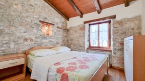 2 habitaciones, wifi gratis y ropa de cama 