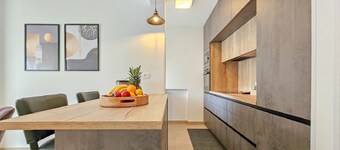 Villa près de la plage avec piscine privée, cuisine extérieure géniale, machine à laver et amis des chiens