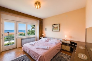 2 habitaciones, wifi gratis y ropa de cama