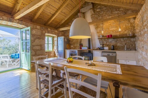 Unique Mediterranean stone house with sea view, chill-out area, bike, BBQ, WiFi